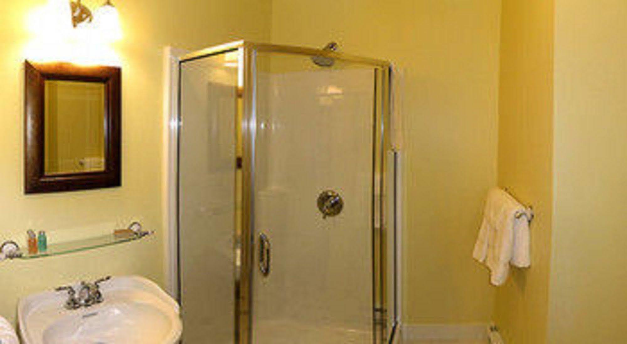 Grey Havens Inn Georgetown Екстер'єр фото